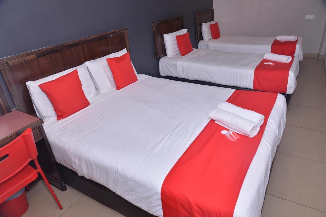ראוב Nice Stay Hotel מראה חיצוני תמונה