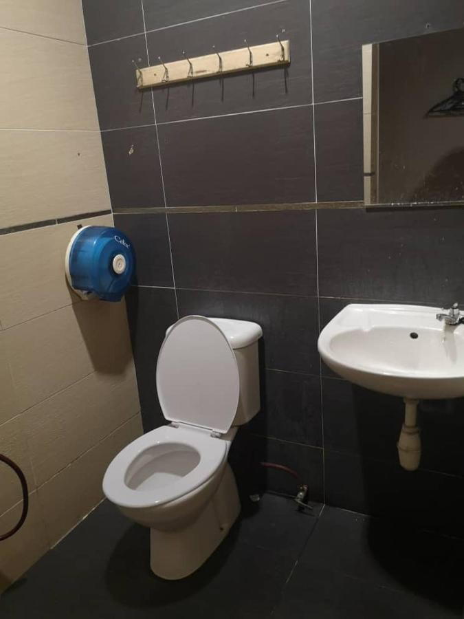 ראוב Nice Stay Hotel מראה חיצוני תמונה